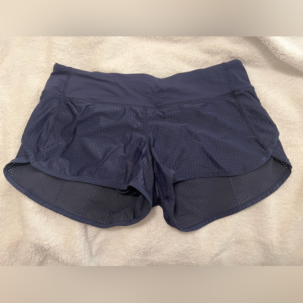 Lululemon size 6 navy mesh speed shorts